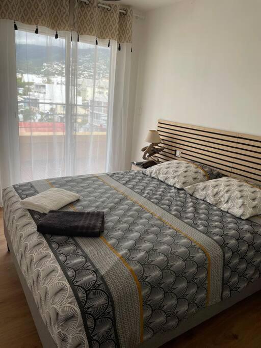 Rare ! Spacieux T3 En Roof-Top Au Barachois - 2 Ch Climatisees - 6 Couchages - Proche Aeroport Σαιν-Ντενί Εξωτερικό φωτογραφία